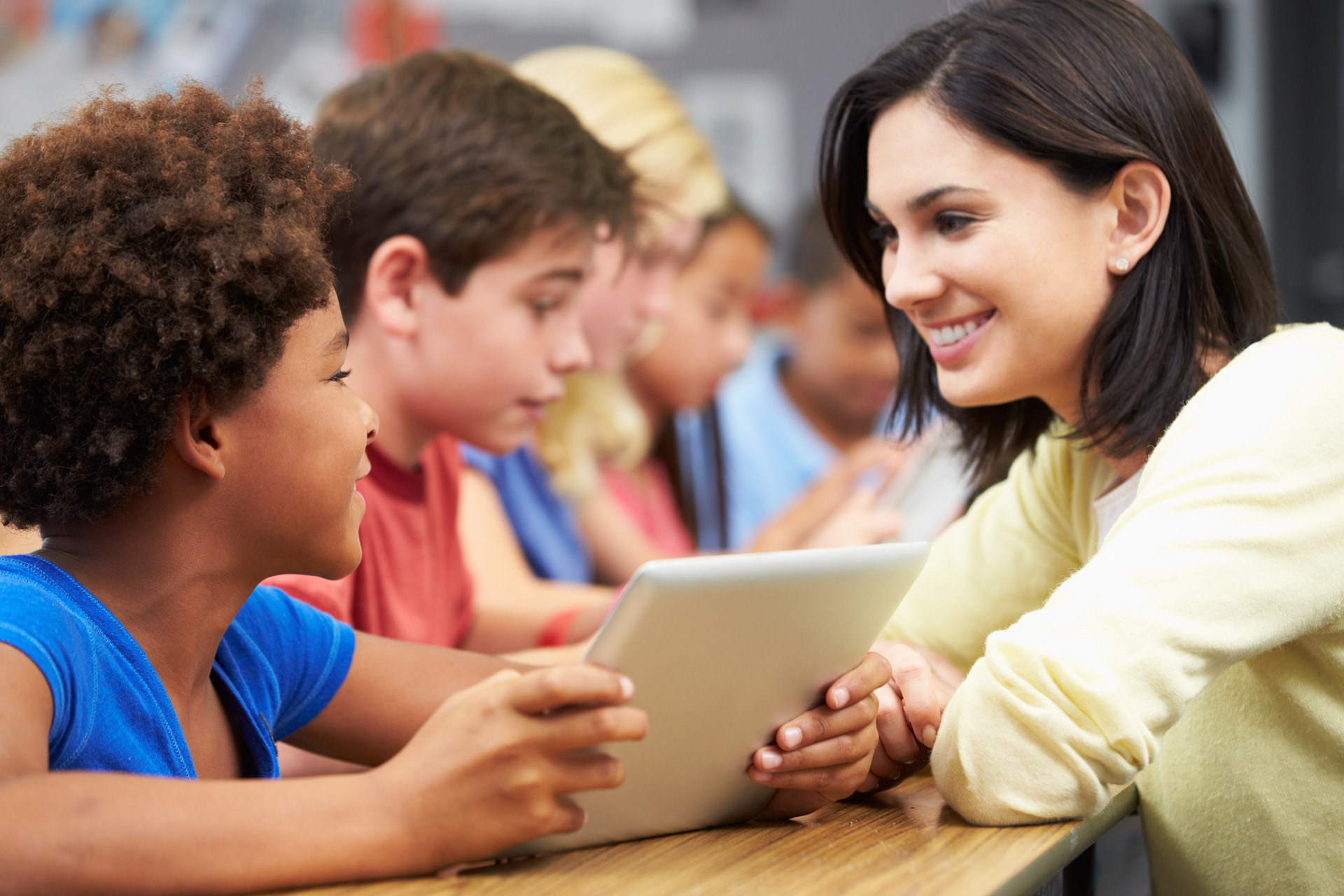 Managing Screen Time: Nurturing Healthy Digital Habits in Kids